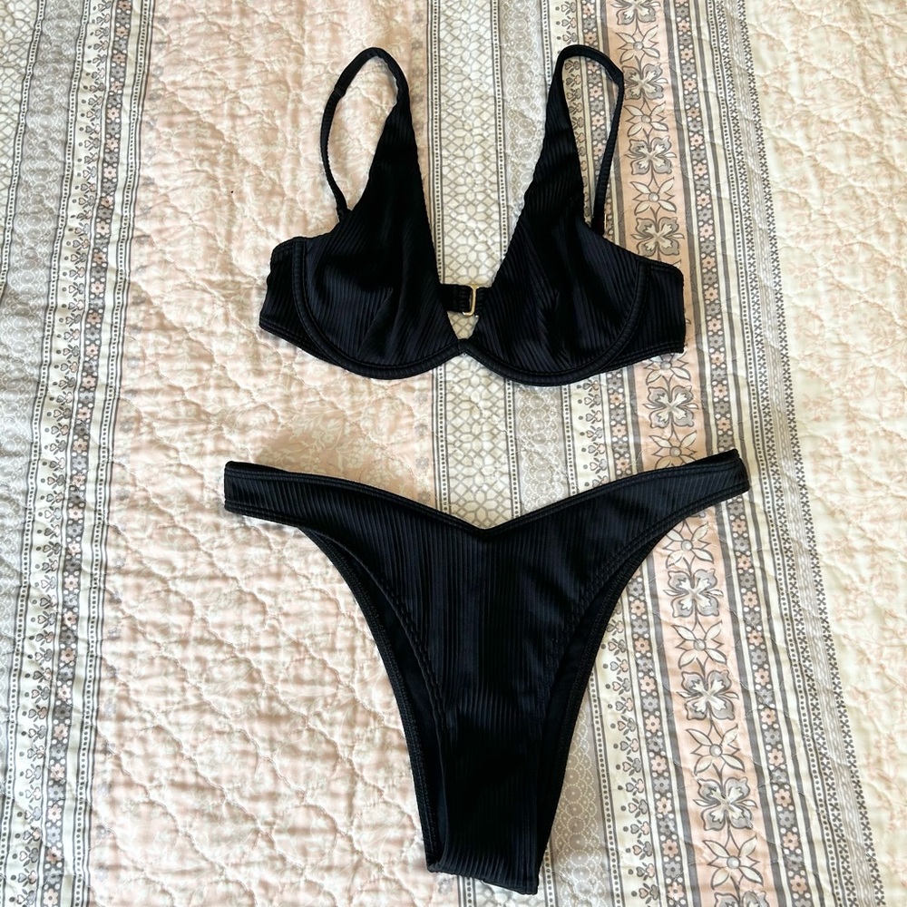 Hollister bikini
